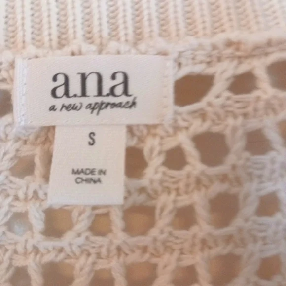 Mesh Crochet Loose Knit Cream Button Cardigan - Picture 6 of 10